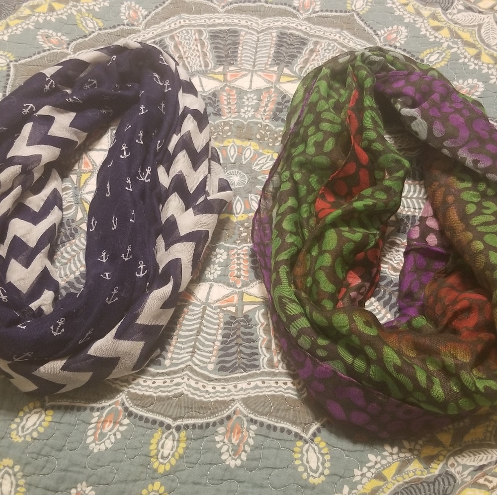 *FINAL PRICE* 2 thin infinity scarves
